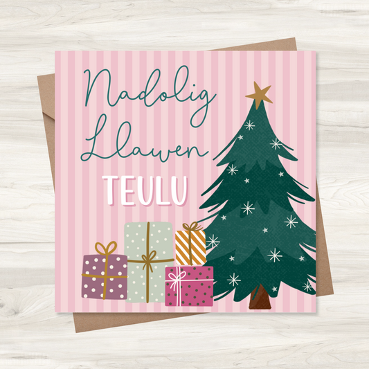 Carden Nadolig ~  'Nadolig Llawen teulu'