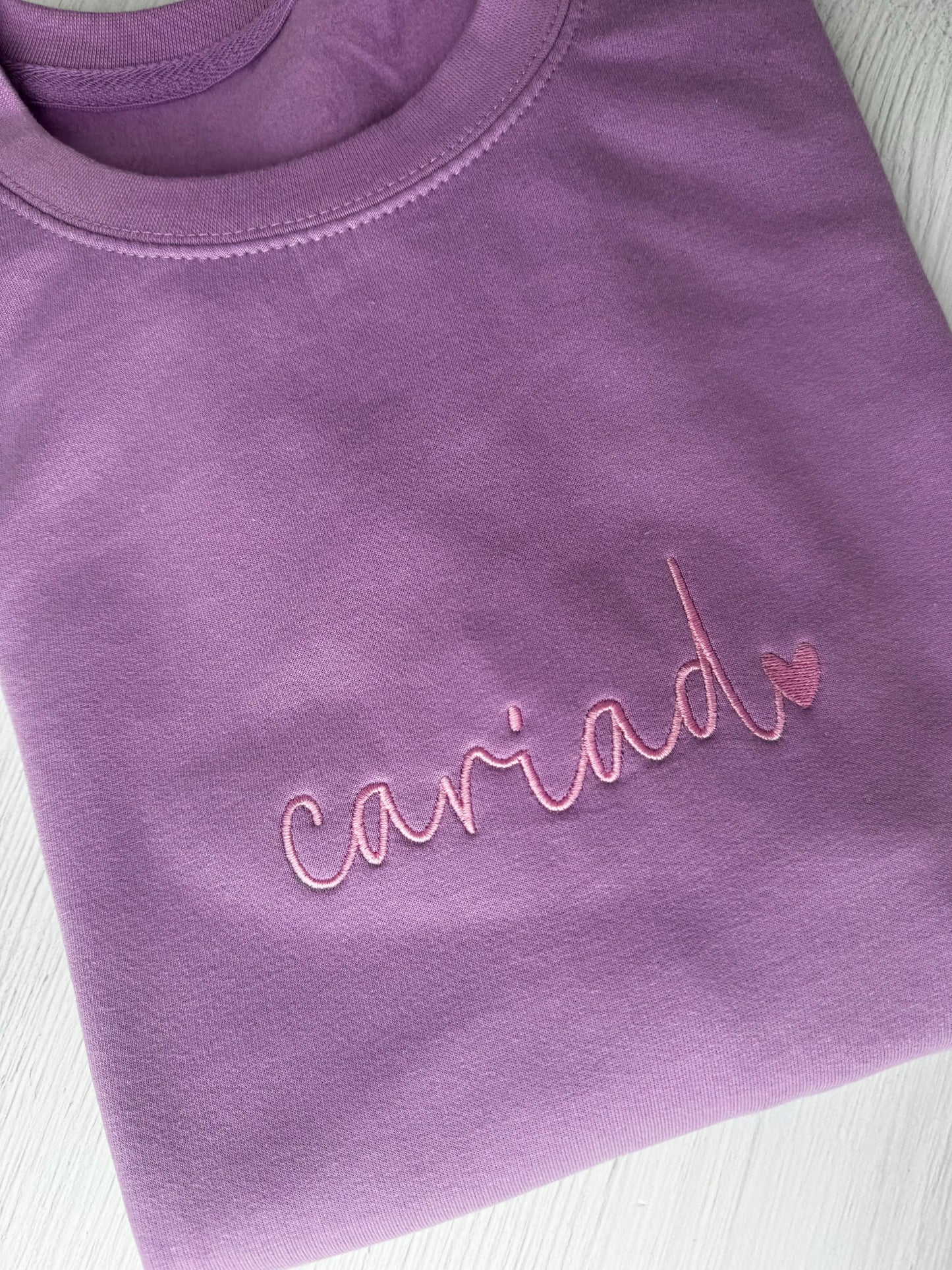 Siwmper ‘CARIAD'