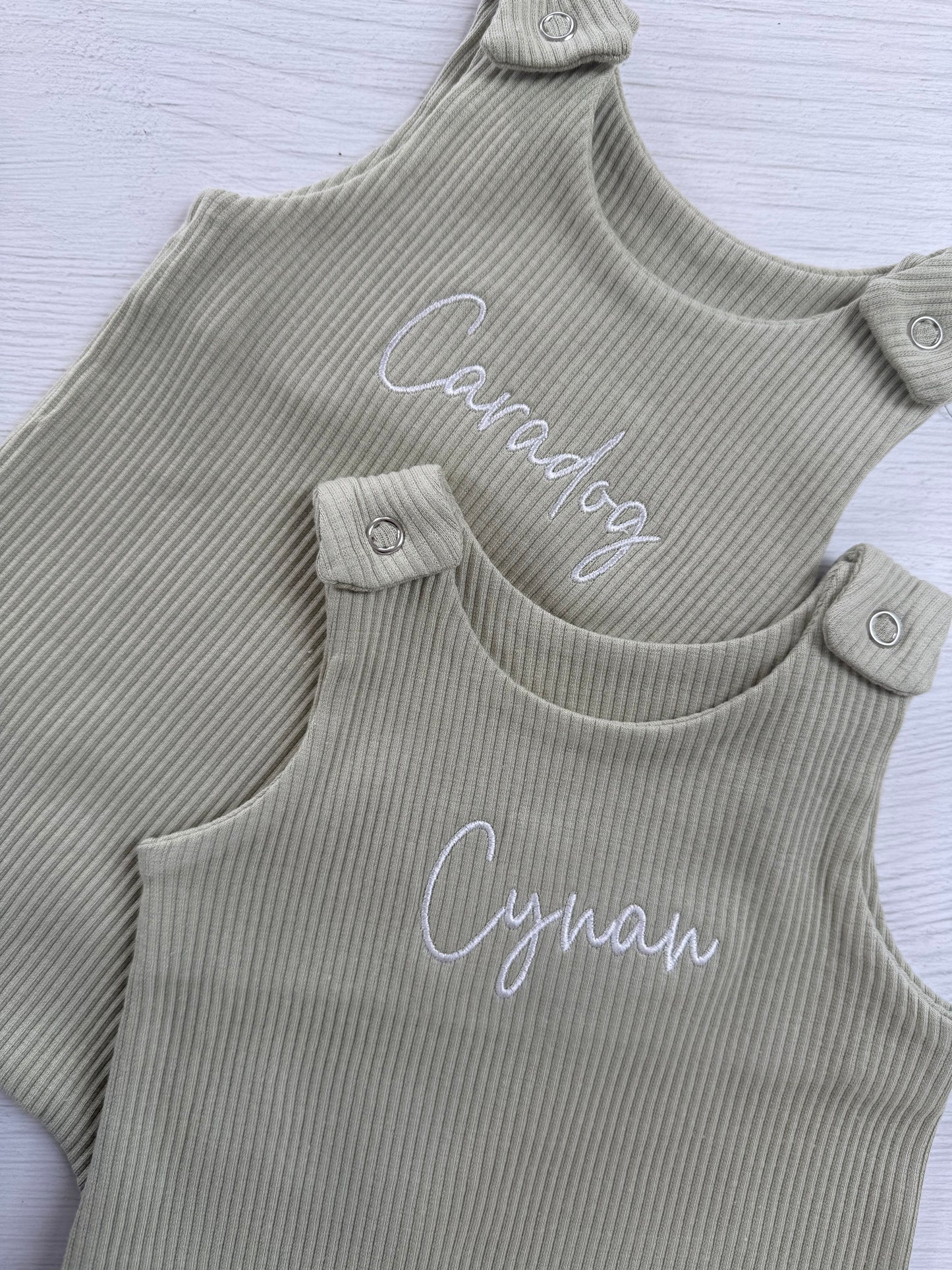 Rompyr Babi / Baby Romper